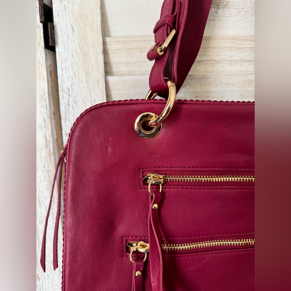 Sorial New York Red / Burgundy Leather Tote Zipper Accents Pocketbook Travel - Picture 9 of 16